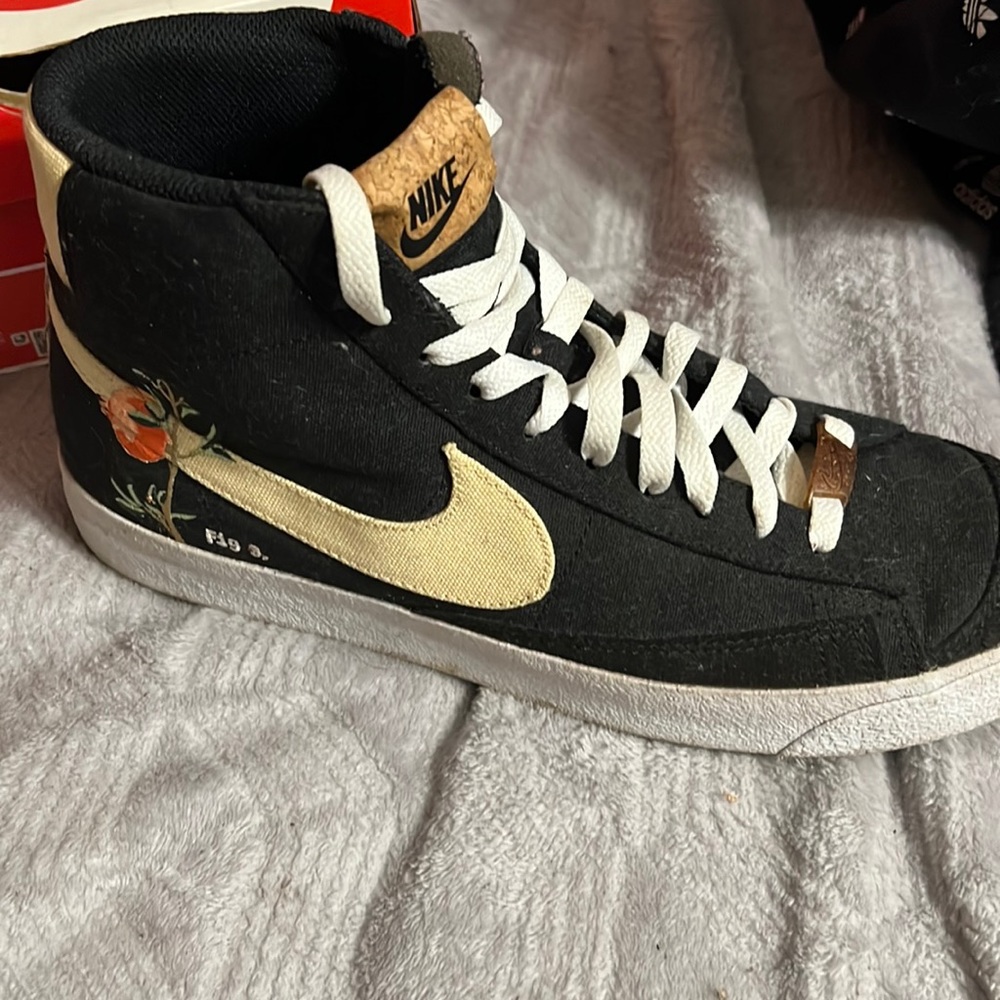 Men Nike